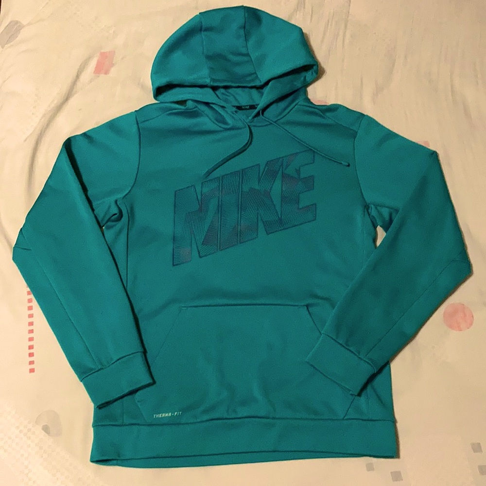 Nike Therma-Fit Hoodie